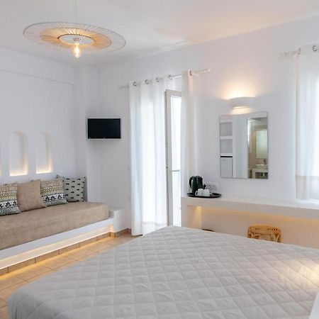 Argiro Hotel Tinos ภายนอก รูปภาพ