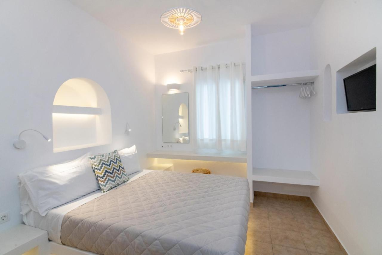 Argiro Hotel Tinos ภายนอก รูปภาพ