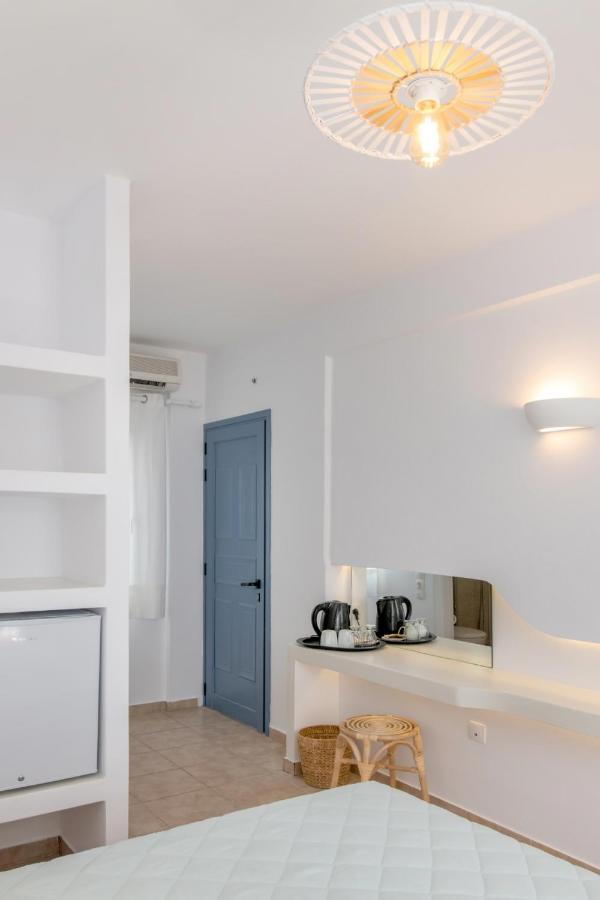 Argiro Hotel Tinos ภายนอก รูปภาพ