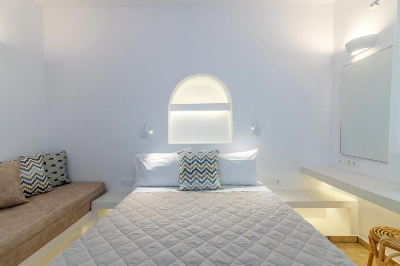Argiro Hotel Tinos ภายนอก รูปภาพ