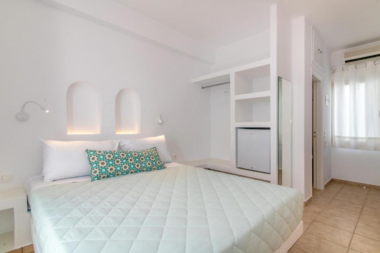 Argiro Hotel Tinos ภายนอก รูปภาพ