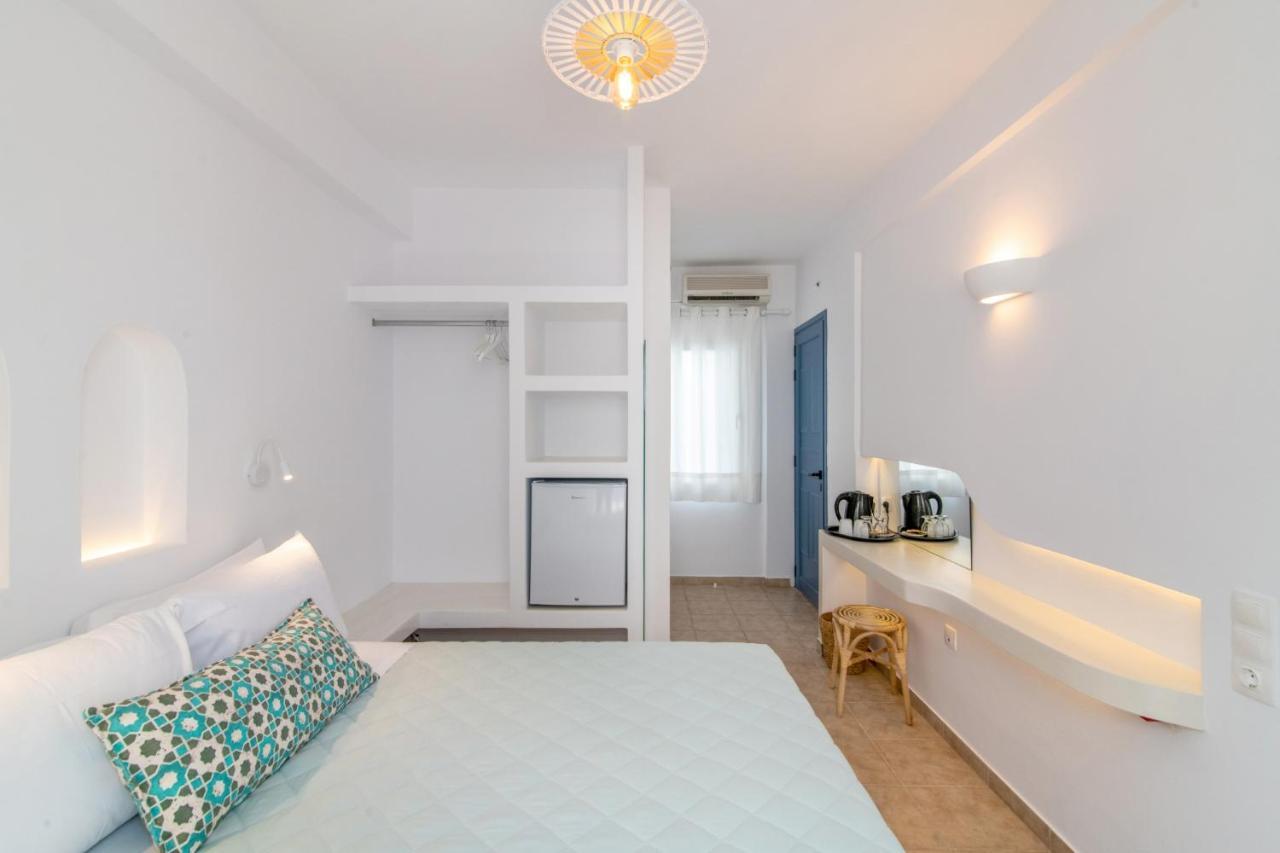 Argiro Hotel Tinos ภายนอก รูปภาพ
